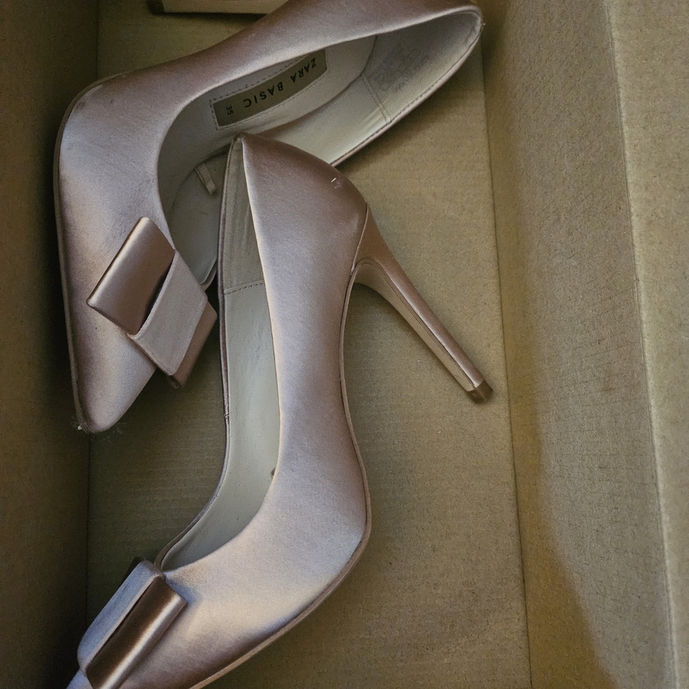 Zara Basic Pink Satin Pointed-Toe High Heels with Bow